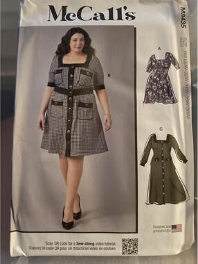 McCall's M8435Dress Sewing Pattern/ pb1 -pb2
